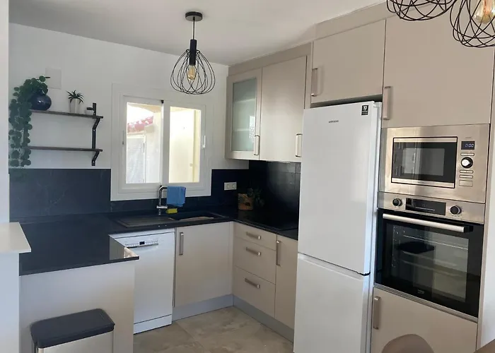 Lannister - Azulenacalpe Villa Calp